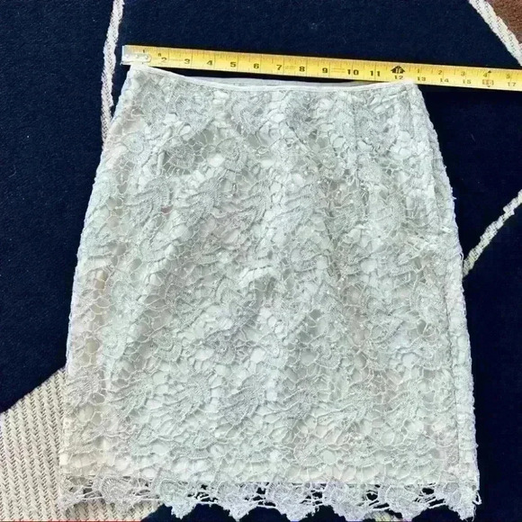 H&M Lace Sequins  Cream Skirt Size 4 - Picture 9 of 11